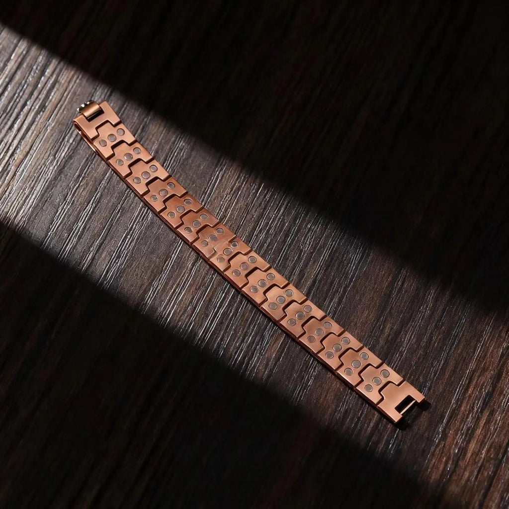 Retro bronze zinc alloy unisex magnet bracelet with geometric pattern and adjustable regulator