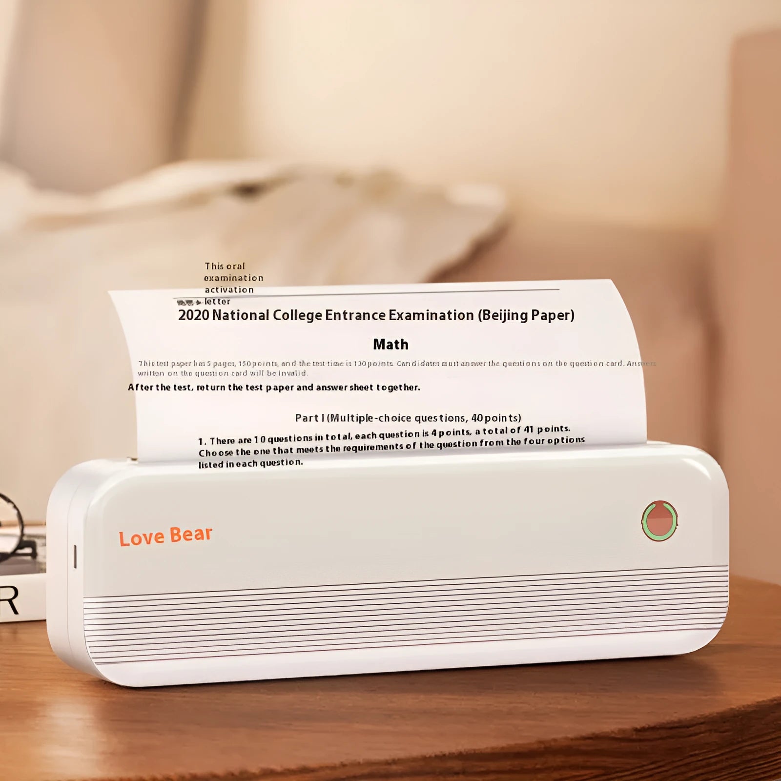 Portable A4 thermal printer in compact dimensions with thermal printing technology