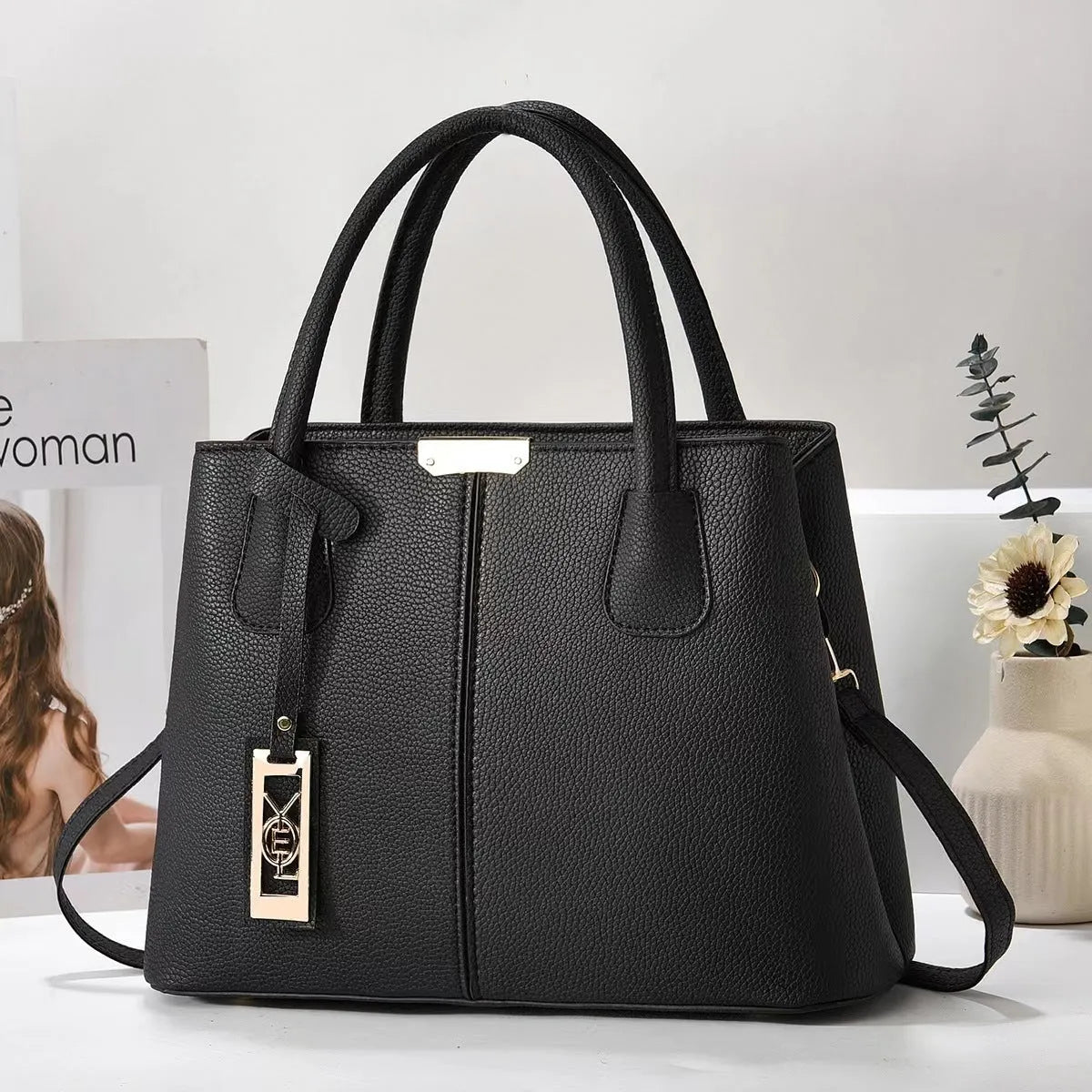 PU fashion shoulder handbag with leather strap in horizontal square design showing colour options