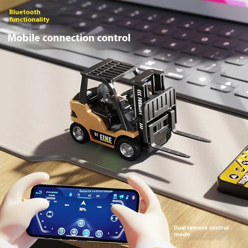 Bluetooth-controlled 1:64 scale alloy forklift simulation model with remote controller and accessories