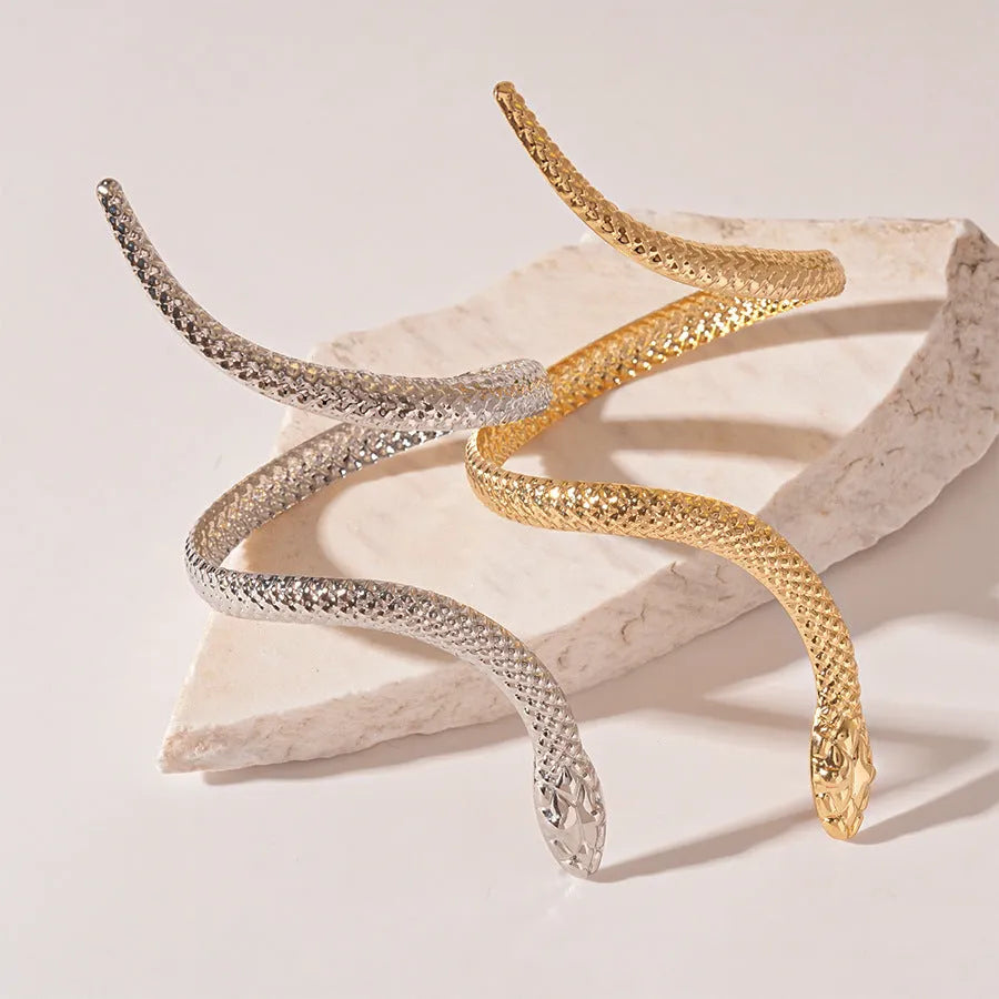 Exaggerated twisted winding simulated snake metal ring bracelet set in gold or silver electroplated finish