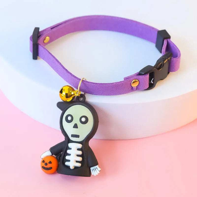 Halloween dog collar decoration with luminous cartoon patterns in Pumpkin Man, brat and skull designs