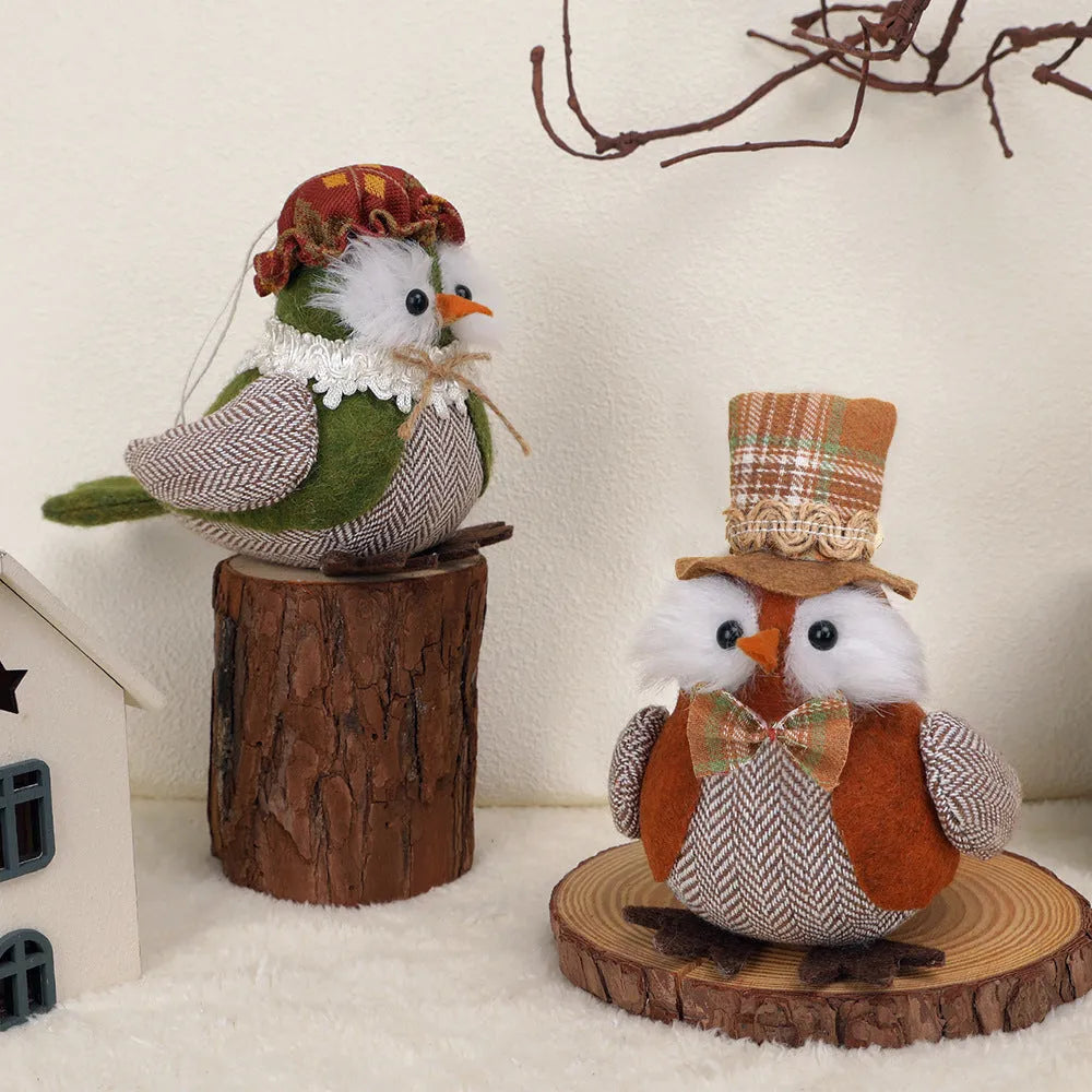 Thanksgiving owl harvest bird pendant ornament in orange or green colours for seasonal holiday décor