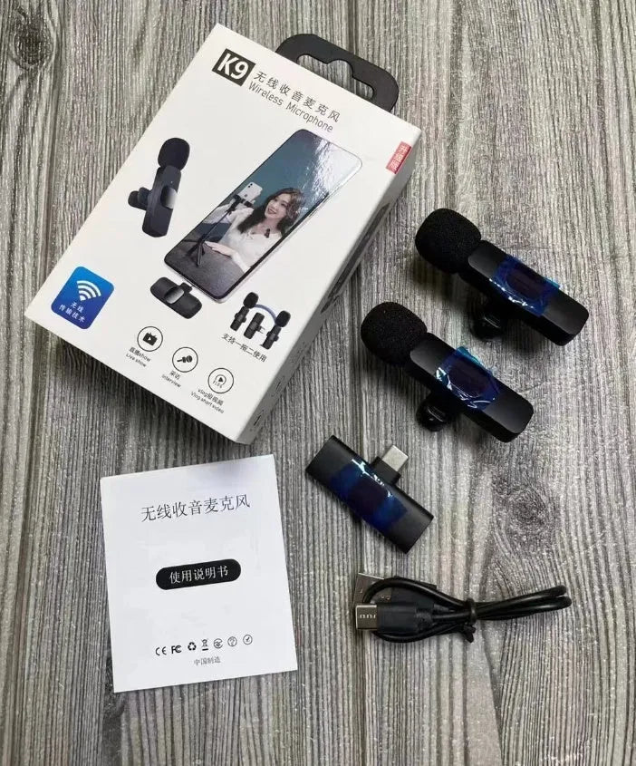 Wireless collar clip microphone for outdoor video recording with multiple interface options