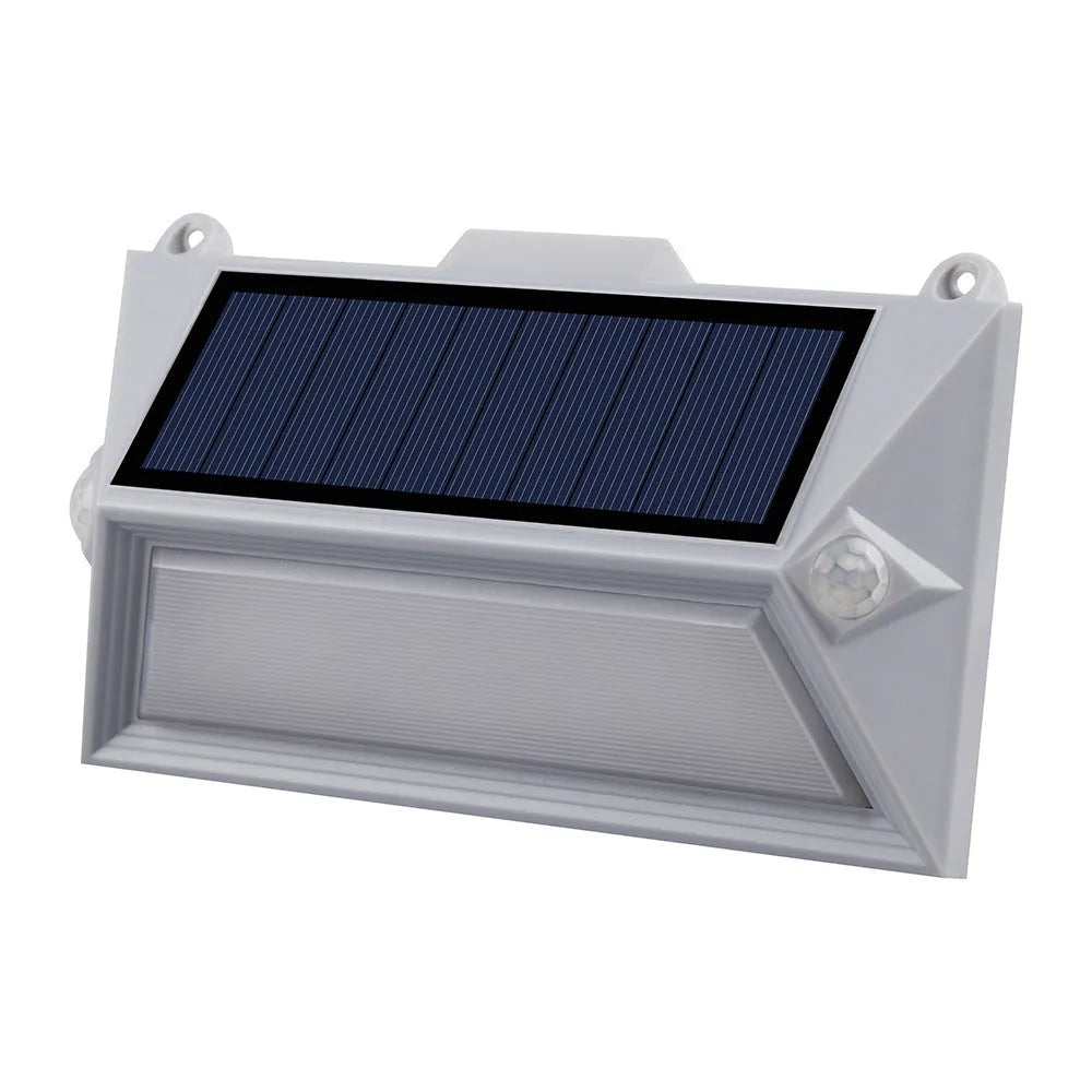 Solar outdoor human body induction guide step light mounted on a wooden fence, 160x95x36mm ABS+PC housing