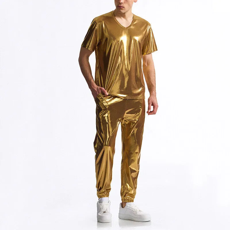 Men's bright surface bronzing disco suit with rabbit fur fabric, short sleeve t-shirt and shorts in silver colour