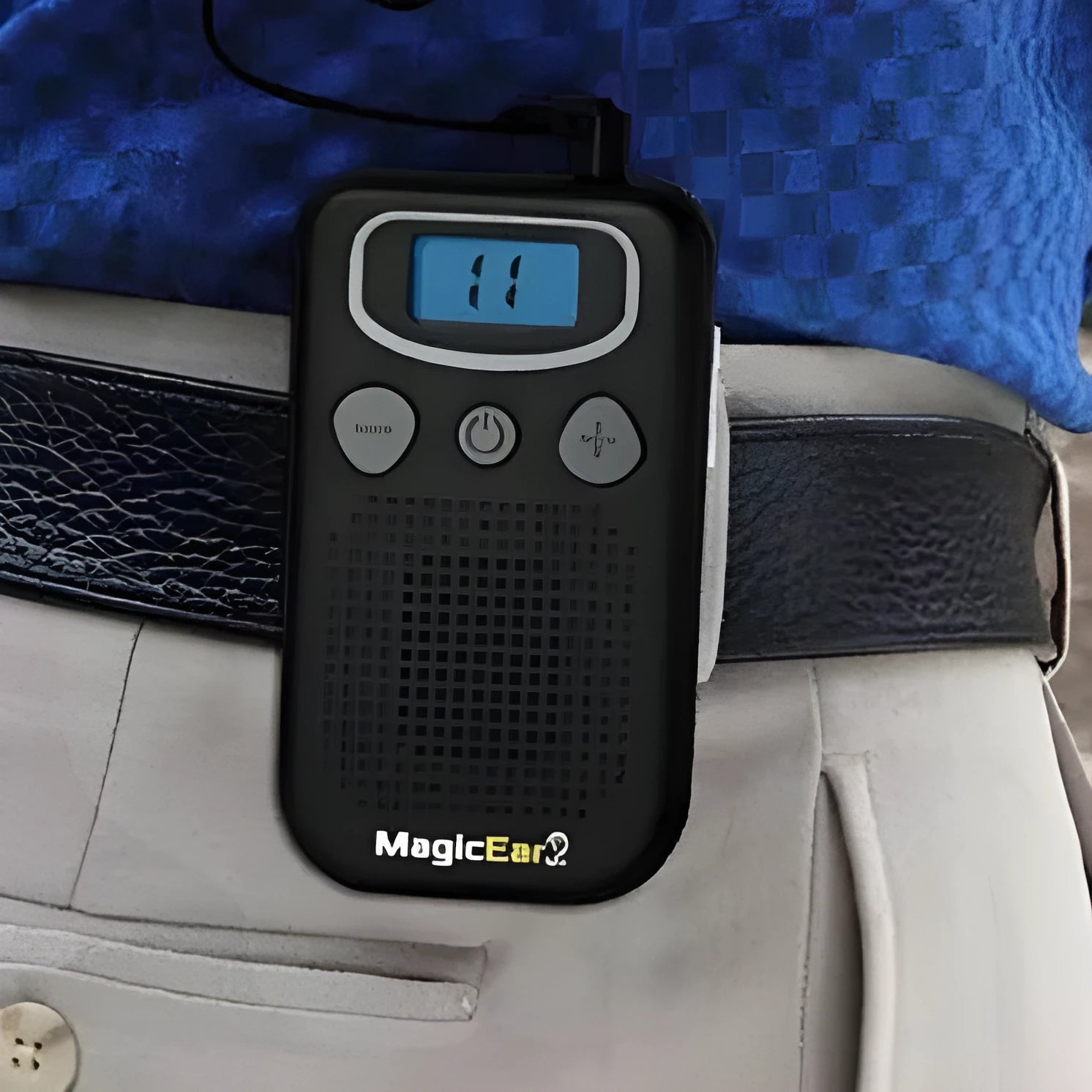 Magic Ear digital hearing aid in lightweight mobile design