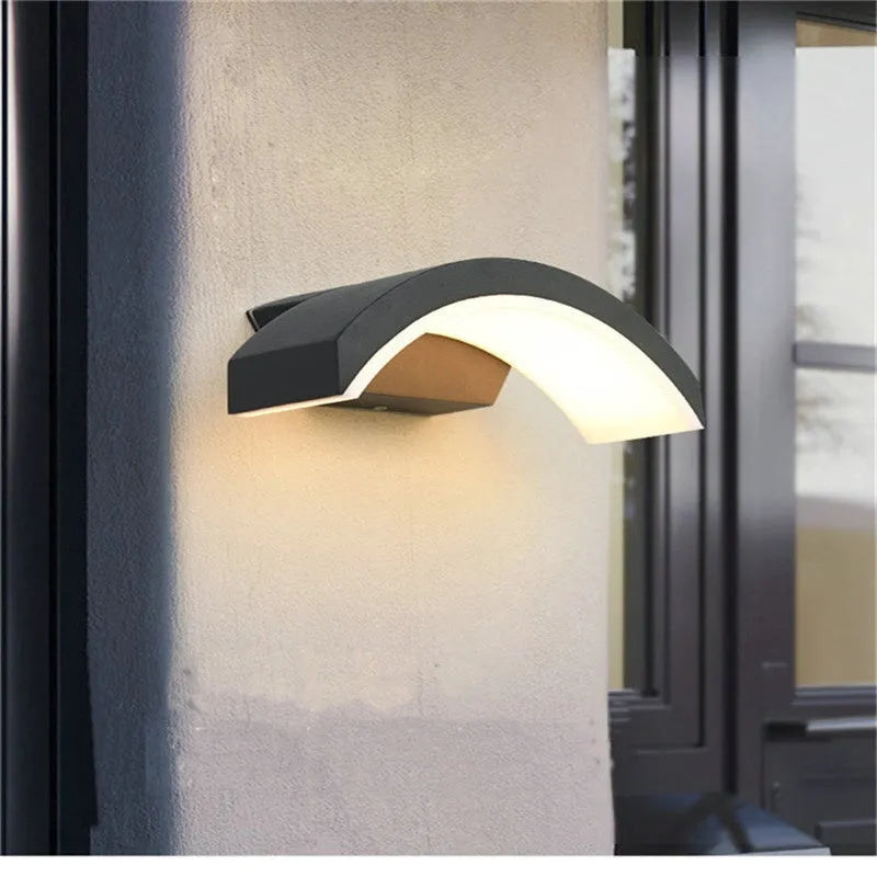 24W COB outdoor eaves wall lamp with aluminium shell and warm white light for villa entrance