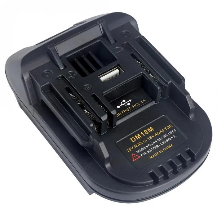 Black Milwaukee to MAKITA battery adapter measuring 125x90x65mm