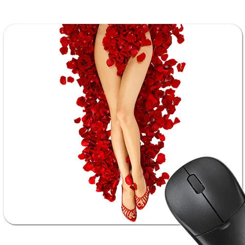 Rubber non-slip mouse pad with red lips graphic measuring 240mm by 200mm