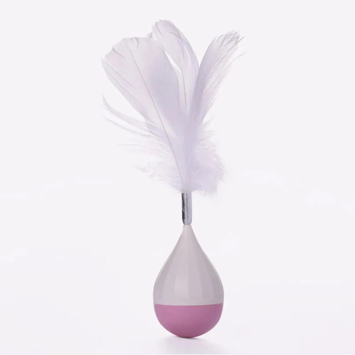 Green feather tumbler cat toy with aluminium alloy construction and goose feather attachment