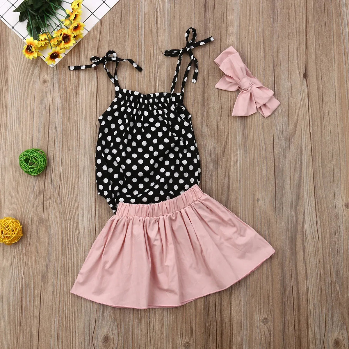 Girls clothing set in cotton blend, photo colour, shown in sizes 70cm, 80cm, 90cm and 100cm