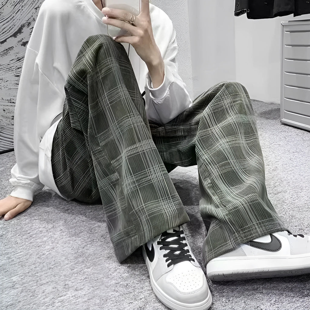 Black and green plaid Japanese retro loose trousers with straight-leg design