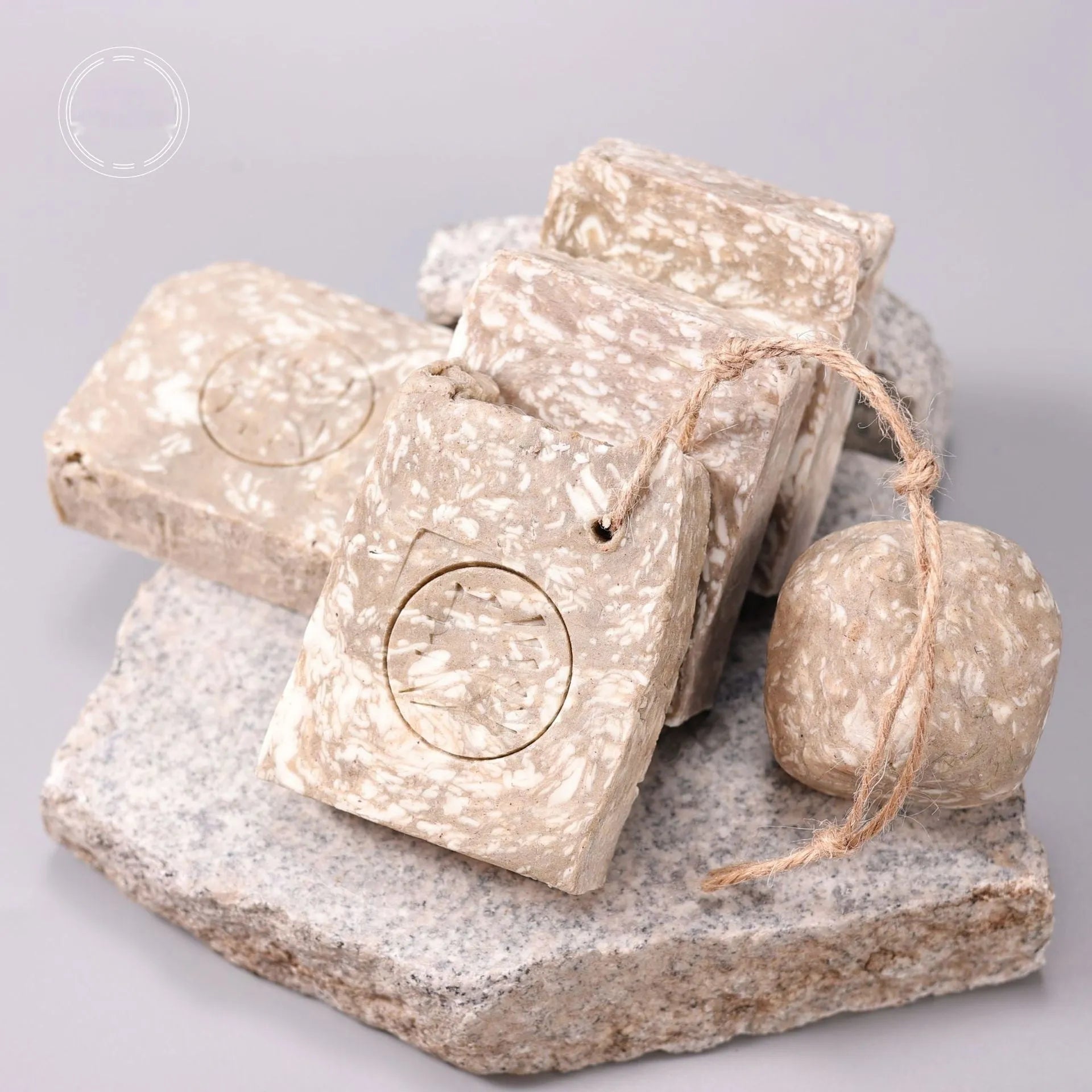 Medical Stone Cedar Chinese Arborvitae Twig Cold Soap 110g botanical bar