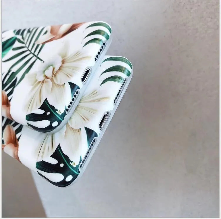 Retro banana leaf floral design TPU phone case in flower leaves colour for compatible iPhone models
