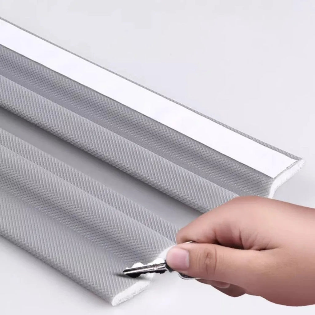 White 1 metre sliding window seal strip, push-pull type, for window seams and door bottoms