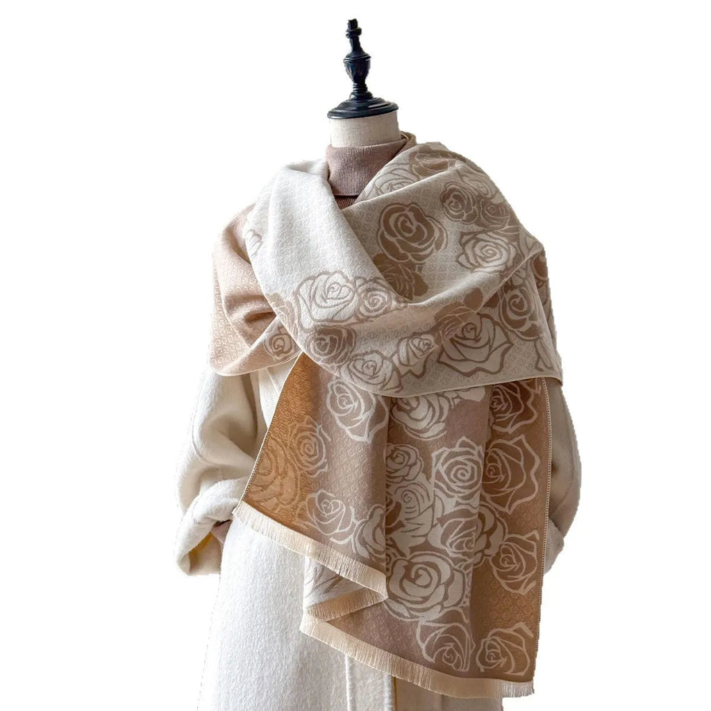 A grey imitation cashmere scarf with tassels, measuring 185 cm long, laid flat.
