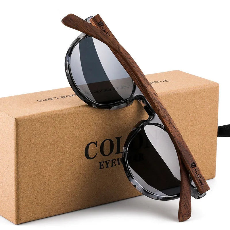 Polarized round bamboo sunglasses with PC frame and TAC UV400 lenses in Army Green, Black, Red, or Silver