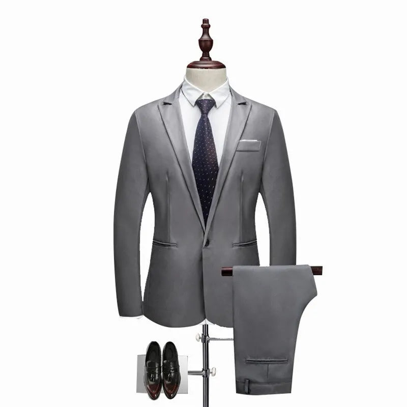 Men's suit set with slim-fit jacket and jeans in khaki colour for weddings