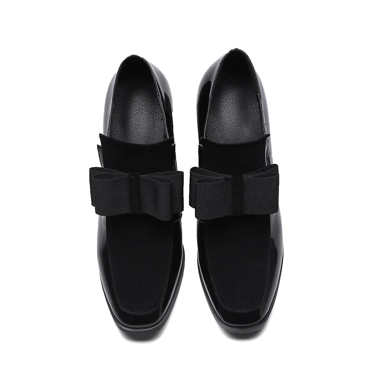 Black patent leather women's high heels with a thick 8cm heel and square toe.