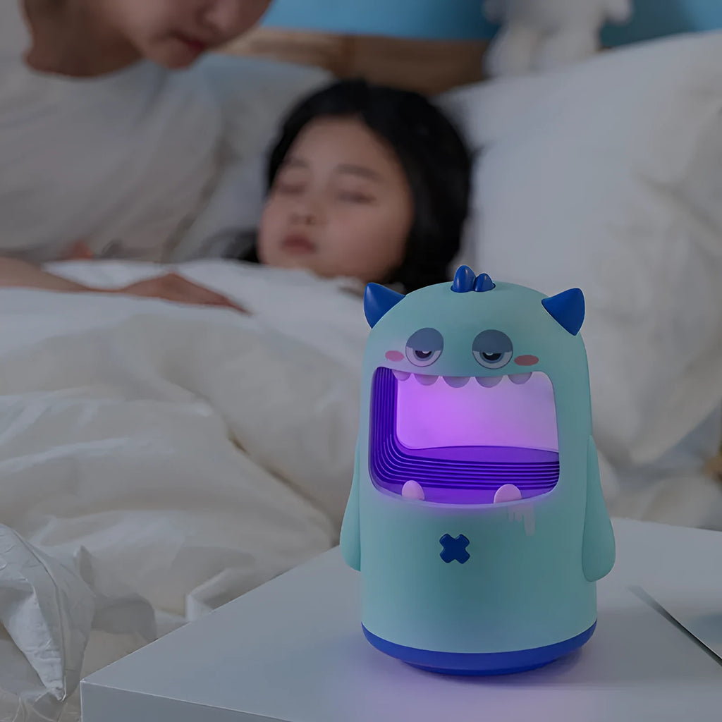 Photocatalyst mosquito killer lamp, USB powered, 130x130x218mm, in pink or blue
