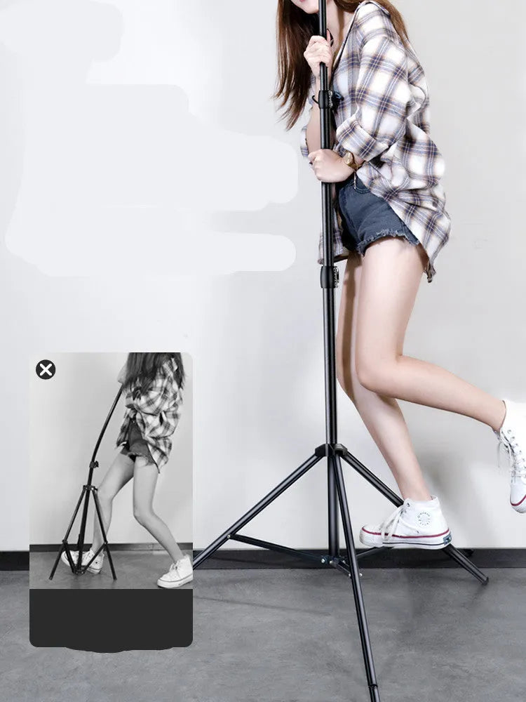 Carbon alloy mobile phone live tripod with a ring light attached, shown with a storage bag.