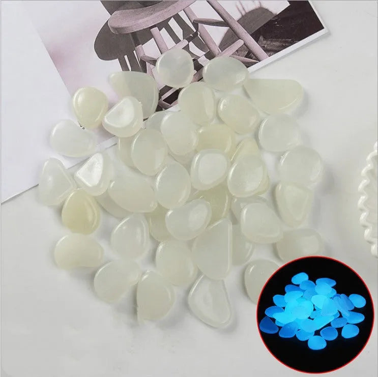 Luminous stones fluorescent aquarium pebbles in mixed colours, 200g pack of 100