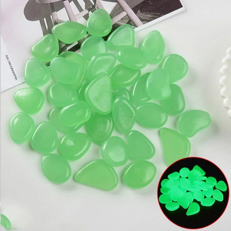 Luminous stones fluorescent aquarium pebbles in mixed colours, 200g pack of 100