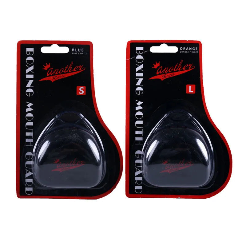 Double-sided silicone mouth guard in black and white for boxing basketball teeth protection, size S