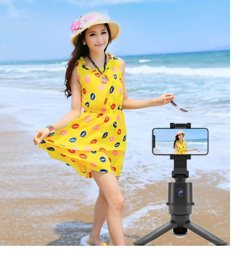 Intelligent tracking pan tilt bracket for mobile phones with AI face recognition technology