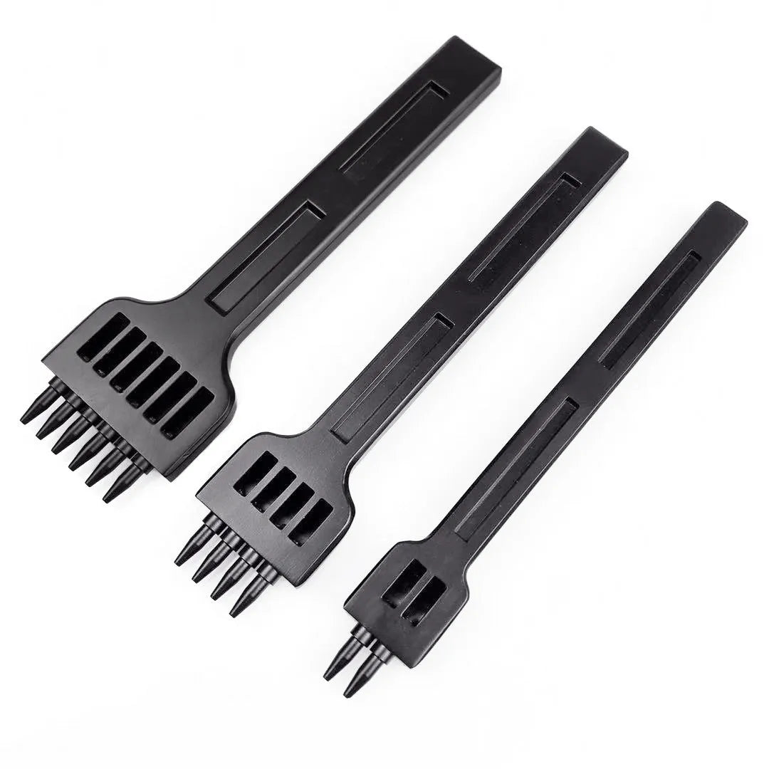 Wuta manual leather hole punching tool with black plate showing 4mm spaced teeth configurations