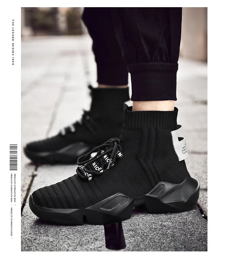 Men's black and white casual sports shoes with mesh lining and thick sole in sizes 39-47