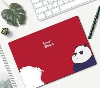 Cartoon character computer mouse pad measuring 260x210mm with rubber construction