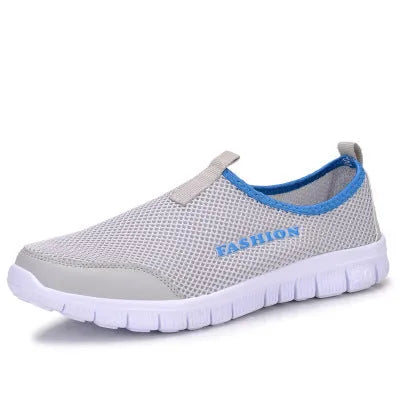 Breathable mesh sports casual shoes for men and women in black with front lace tie