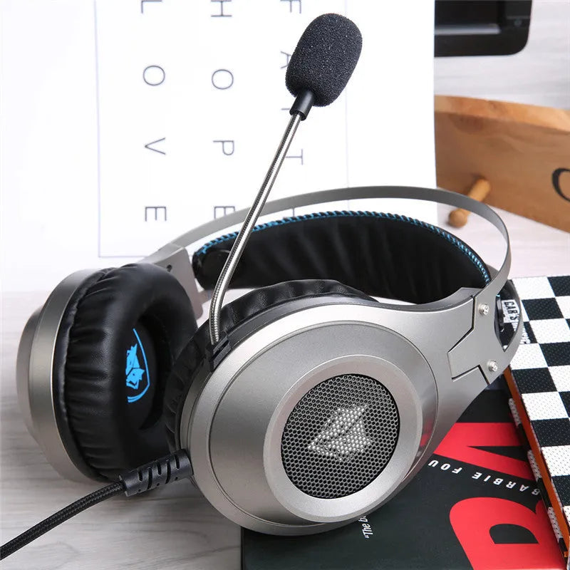 Black USB wired computer headset with microphone for PC and desktop computers