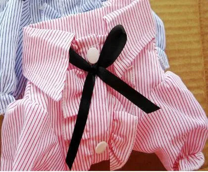 Cotton bubble sleeve bow tie pet shirt in red or blue stripes, sizes S to XXL