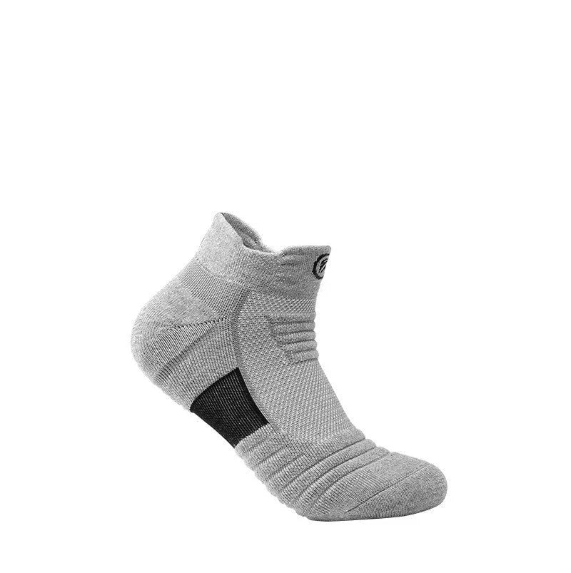 Men's Elite sports socks with thick towel bottom, low cut boat sock style in black