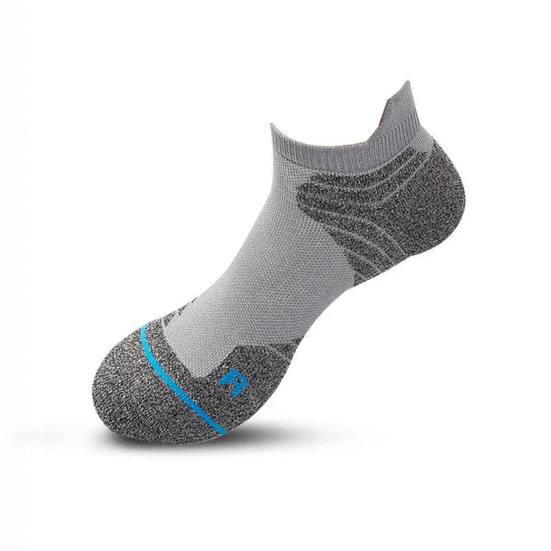 Men's Elite sports socks with thick towel bottom, low cut boat sock style in black