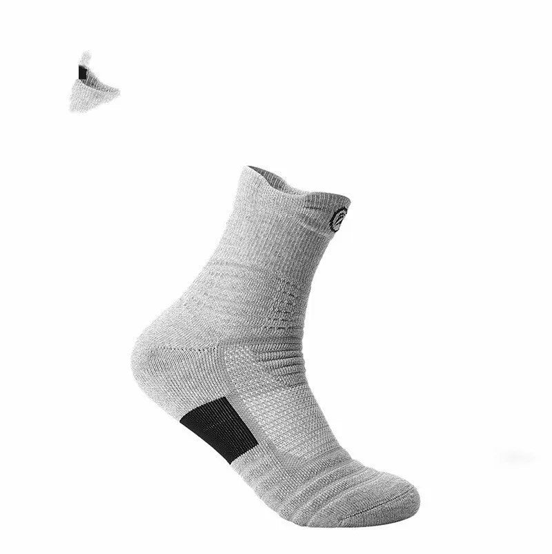 Men's Elite sports socks with thick towel bottom, low cut boat sock style in black