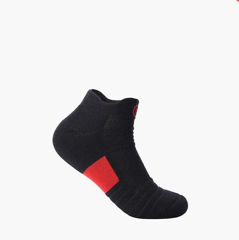 Men's Elite sports socks with thick towel bottom, low cut boat sock style in black