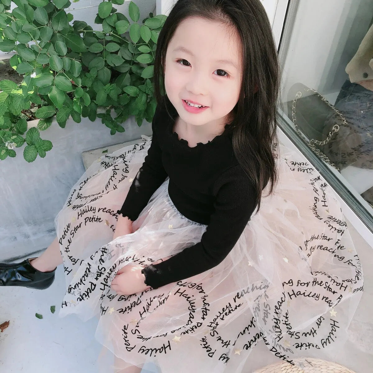 Girls cotton princess dress long sleeve cartoon pattern 95% cotton black pink red sizes 100-140cm