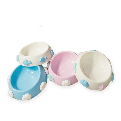 Anti-skid plastic dog bowl in trumpet size blue sky and white clouds colour