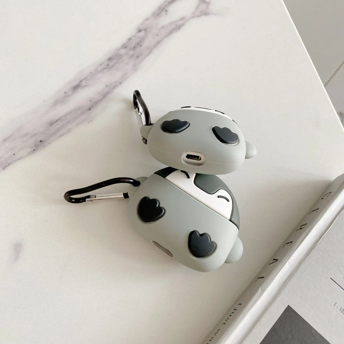 Penguin silicone AirPods case with red climbing button carabiner and 3D relief, fits AirPods 1 2 3 Pro