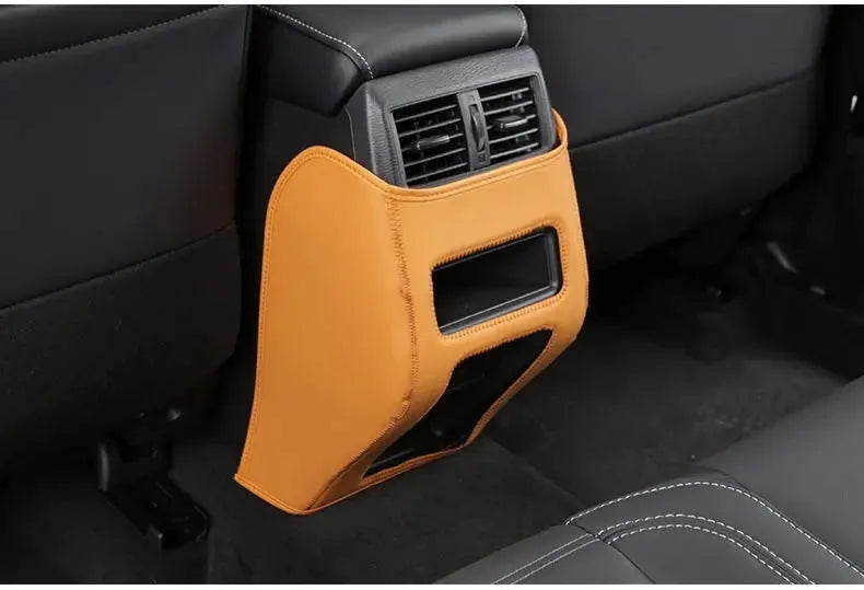 Outlander leather anti-kick pad set for seat armrests and centre console protection