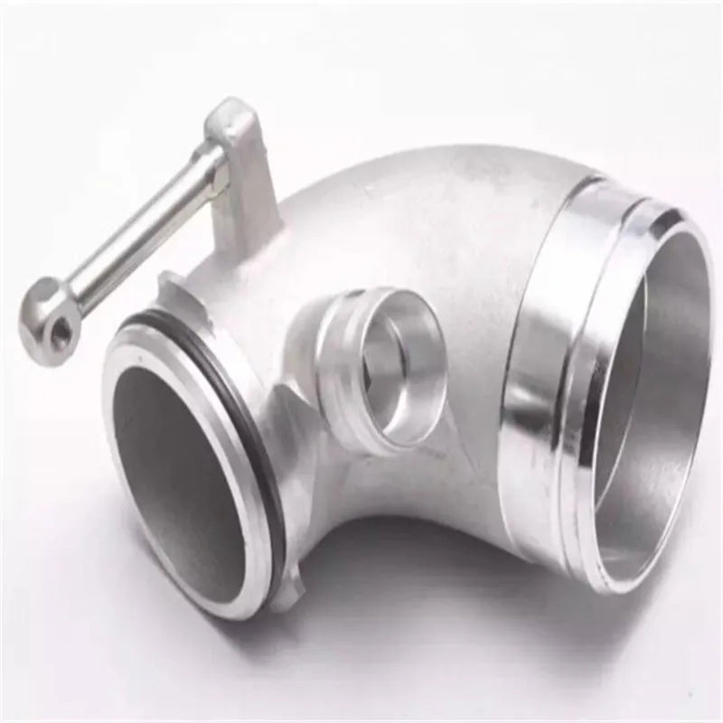Aluminium alloy 90 degree turbo elbow adapter for lateral engine positioning vehicles