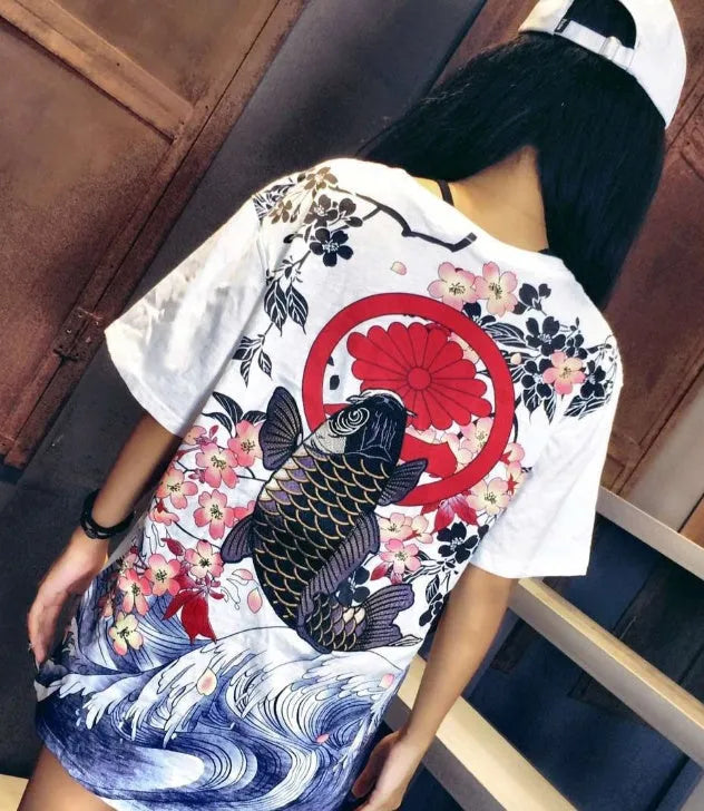 Squid pattern casual cotton T-shirt in white with a black squid graphic print