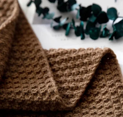 Acrylic fringed knit ball blanket in 130×170cm size showing plain pattern and fringe detail
