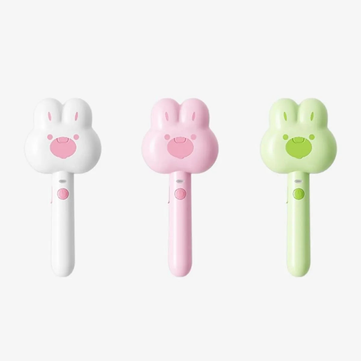Cartoon design cat steam grooming brush with long handle and rounded bristles in green colour