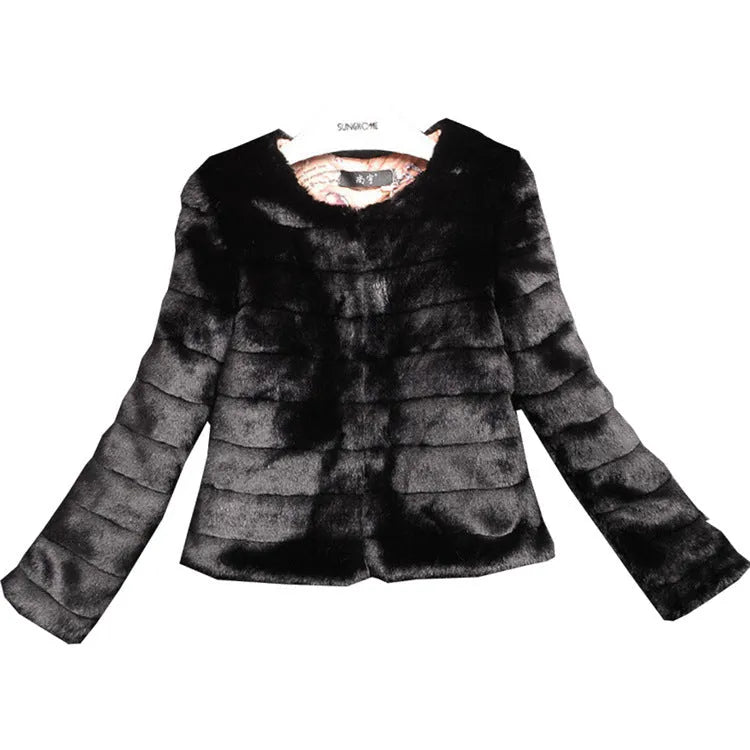 Women's faux fur street fashion top in short length with regular sleeves