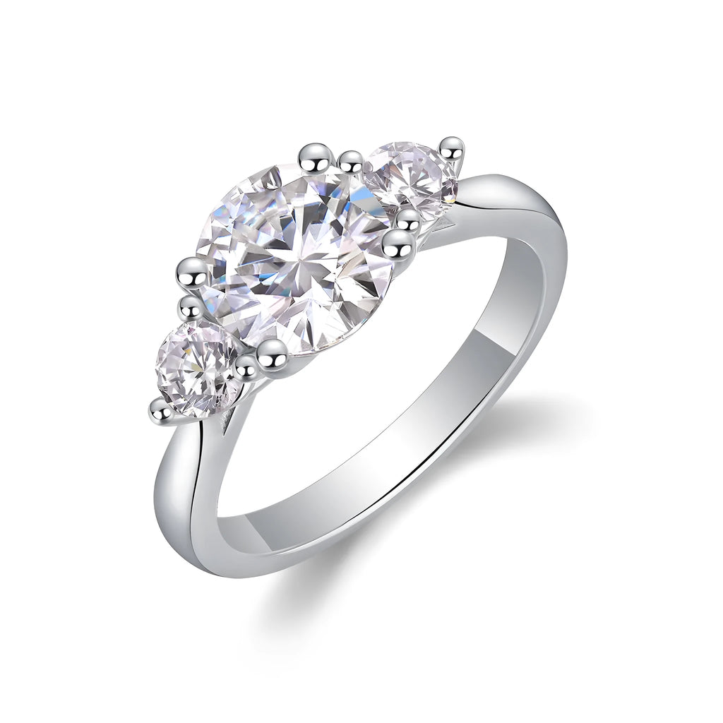 2 carat moissanite wedding ring set in S925 silver with gold plating, sizes 5 to 9, gift box and GRA certificate